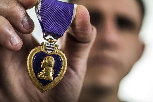 Patriotic USA Purple Heart Day 2021 Images Special USA Purple Heart Day 2021 Wishes Pic